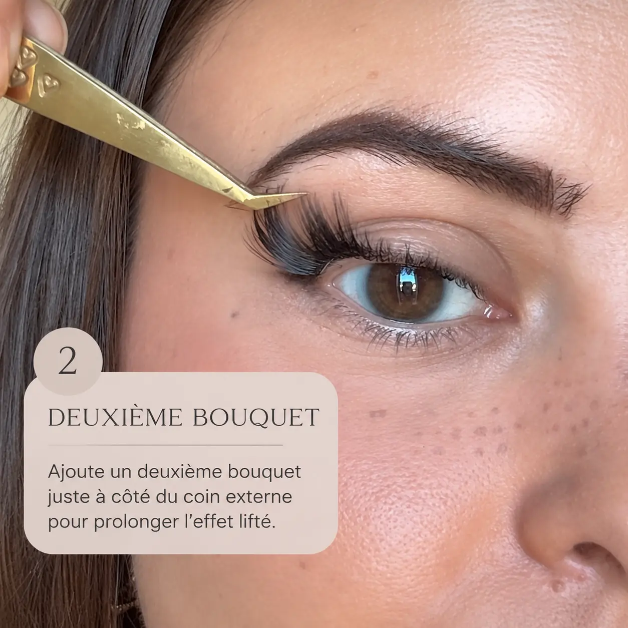 Étape 2 : deuxième bouquet — pose de cils cluster