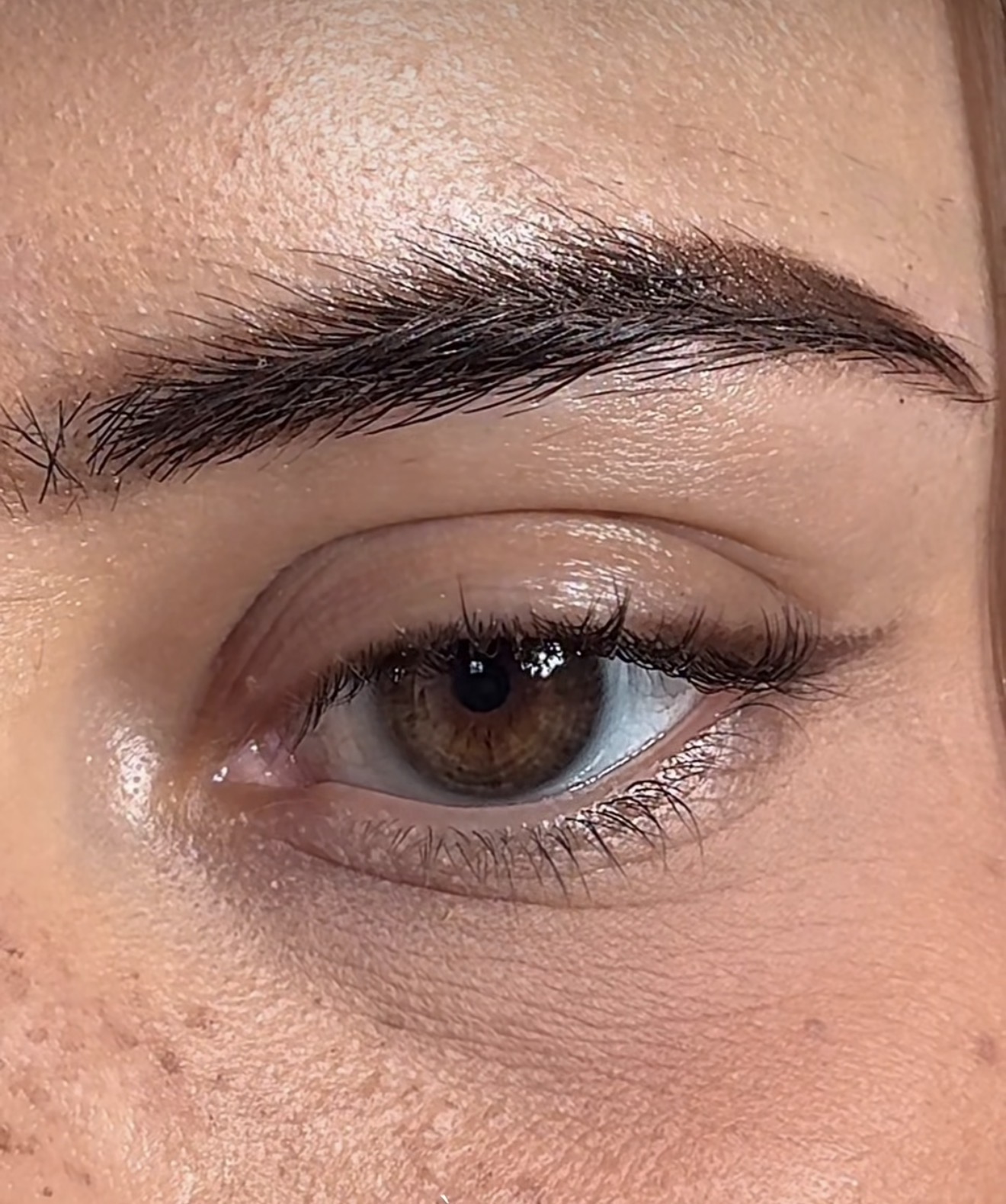 Cils naturels avant rehaussement