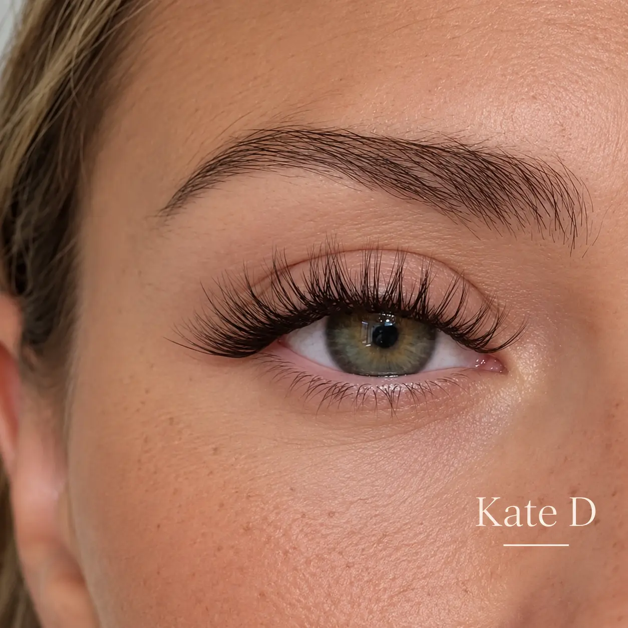 Effet glamour porté avec les clusters Kate D