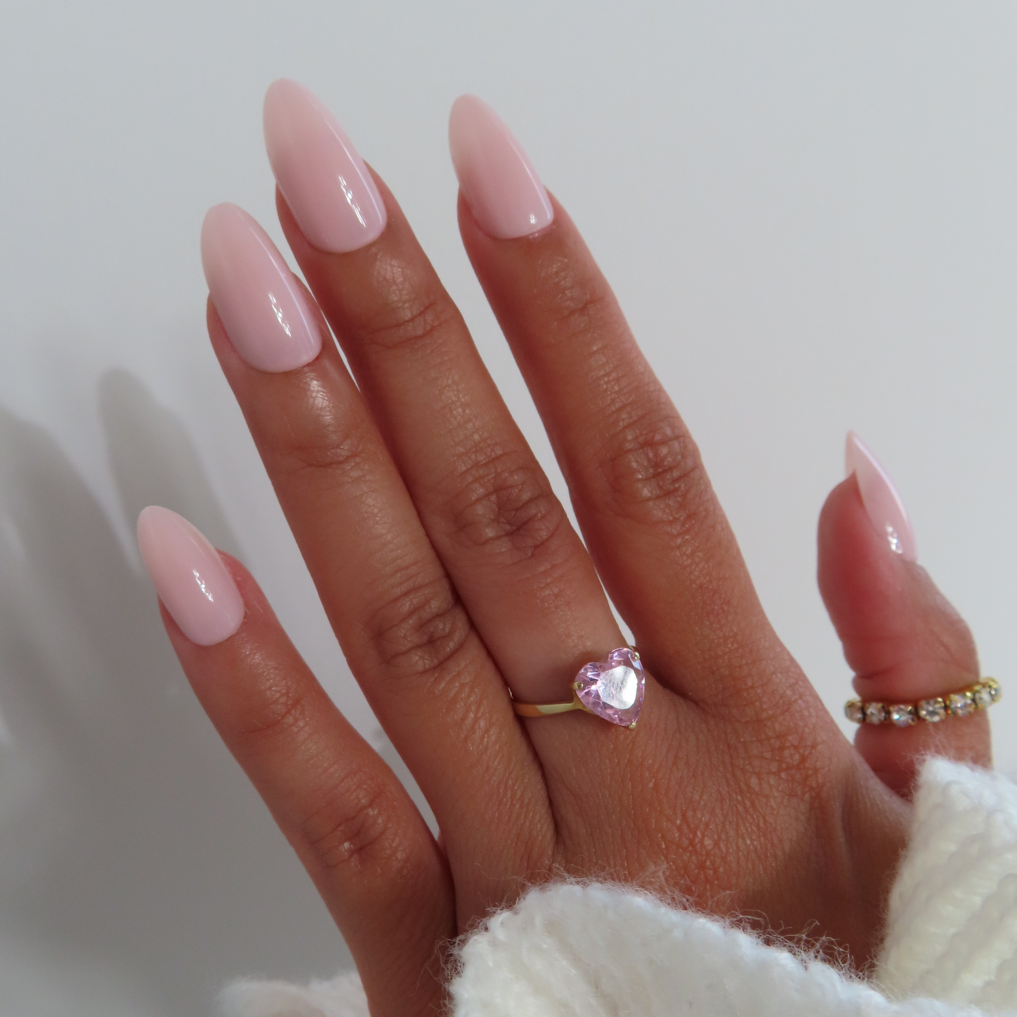 Press-On Nails Gel Effect – Serena Forme Amande Medium