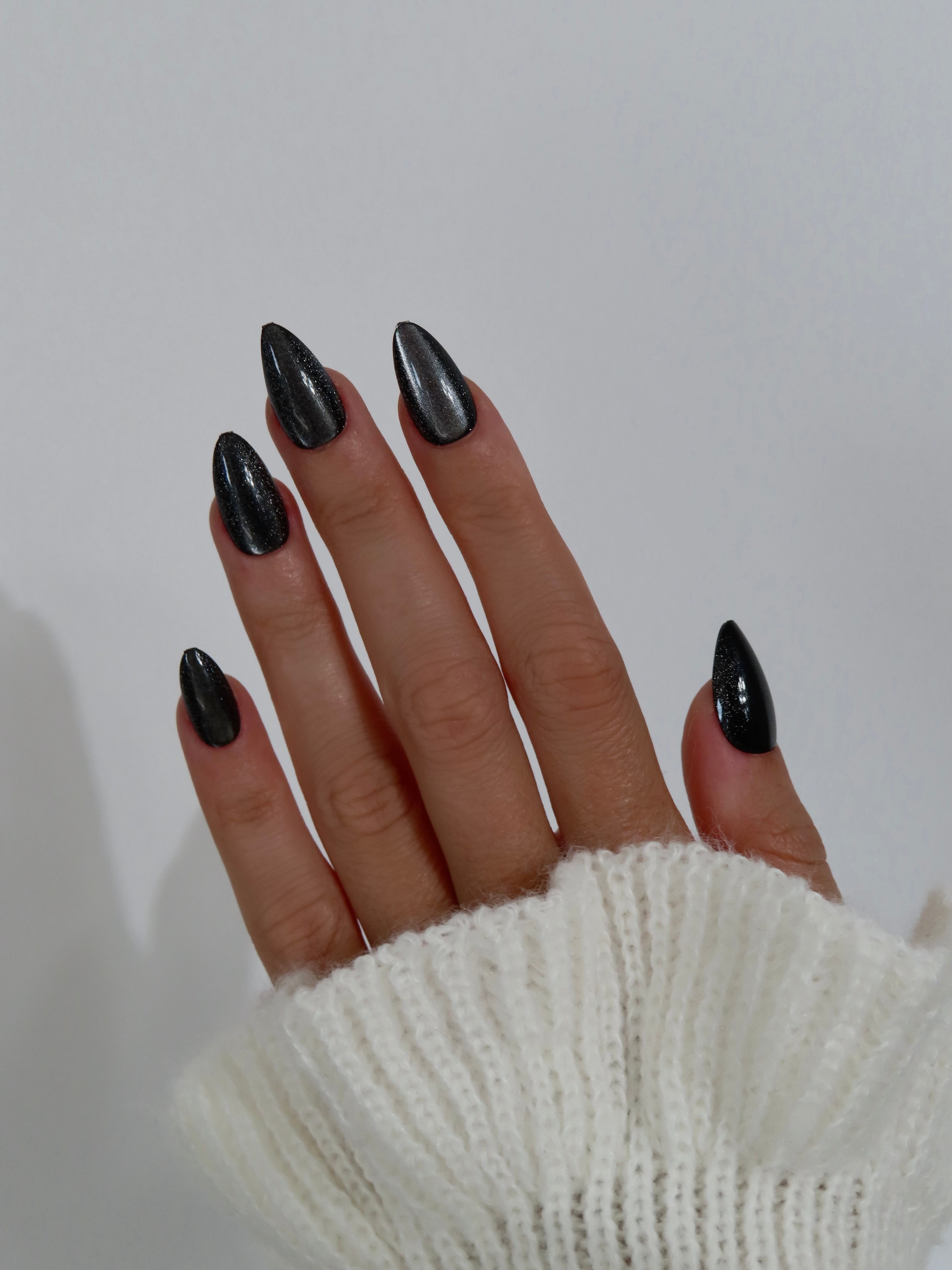 Press-On Nails Gris magnétique