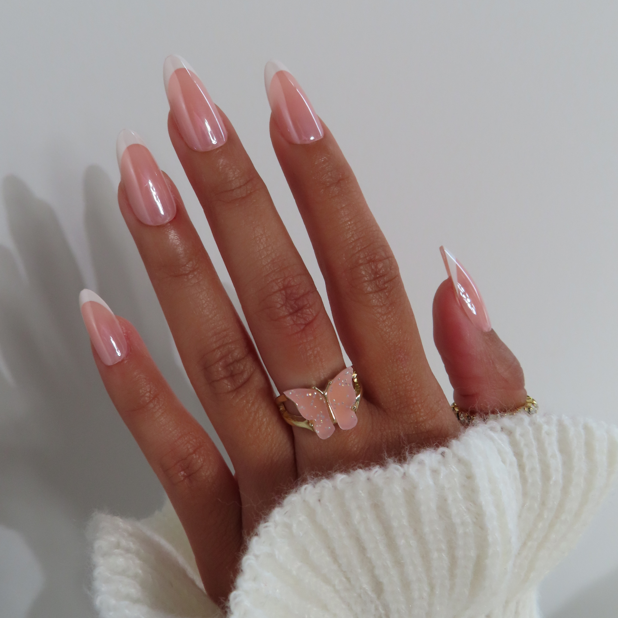 Press-On Nails Gel Effect – French Glaze !