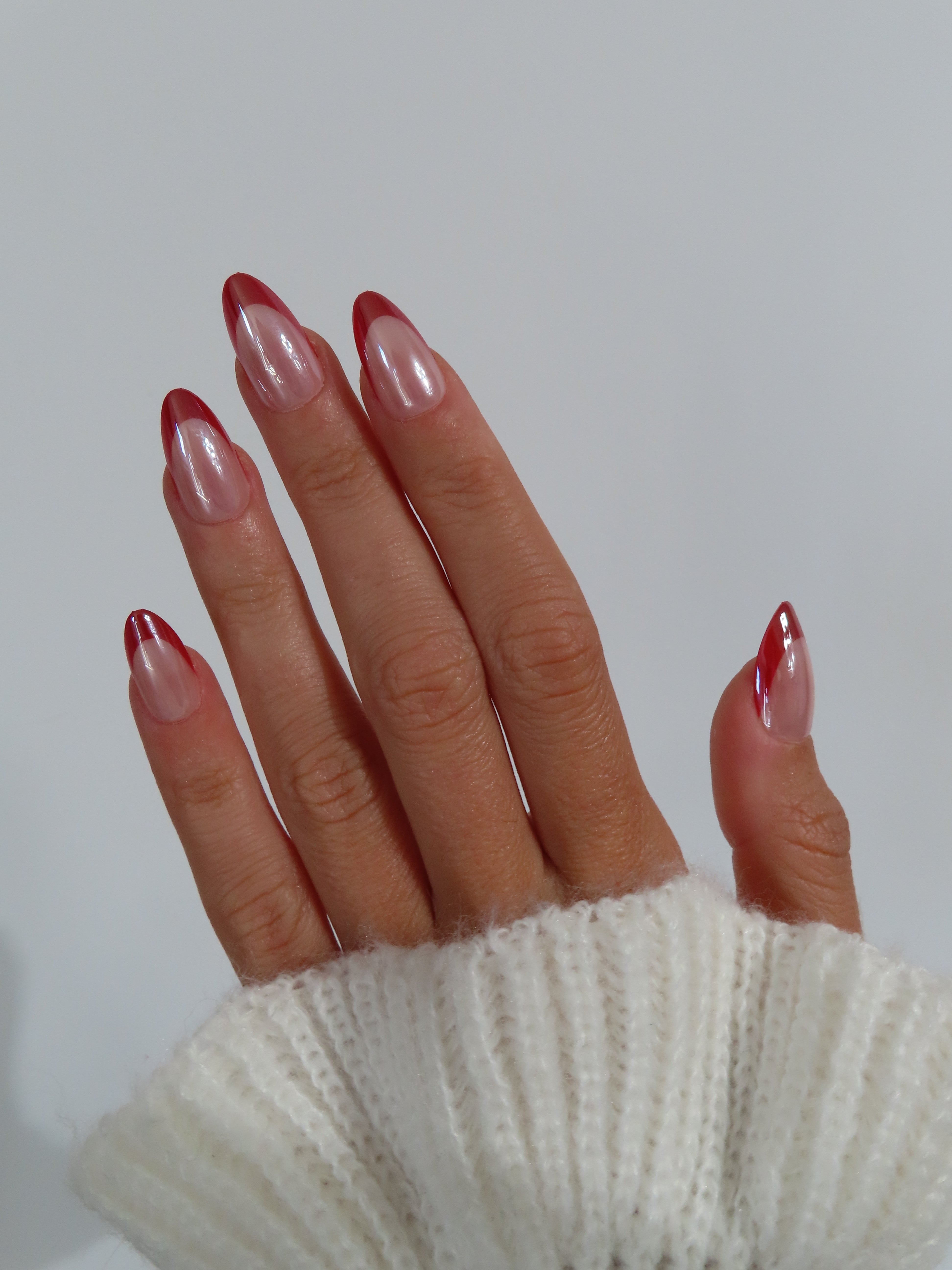 Press-On Nails Amande Rouge Bordeaux Chromé – Collection Glazed