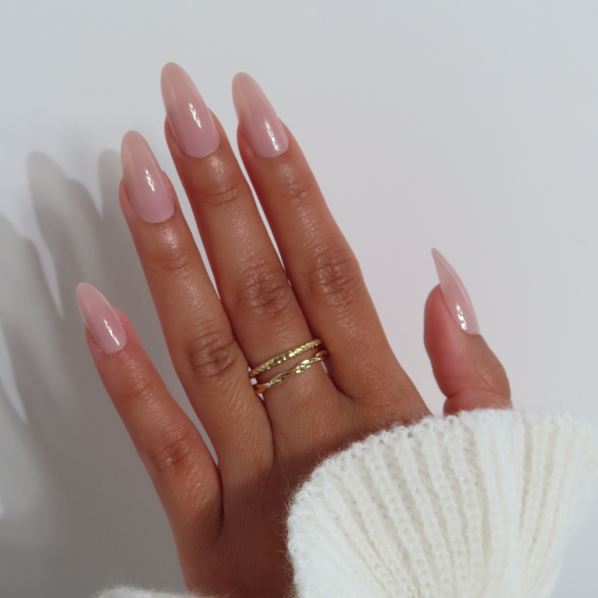 Press-On Nails Gel Effect – Kendall Forme Amande medium