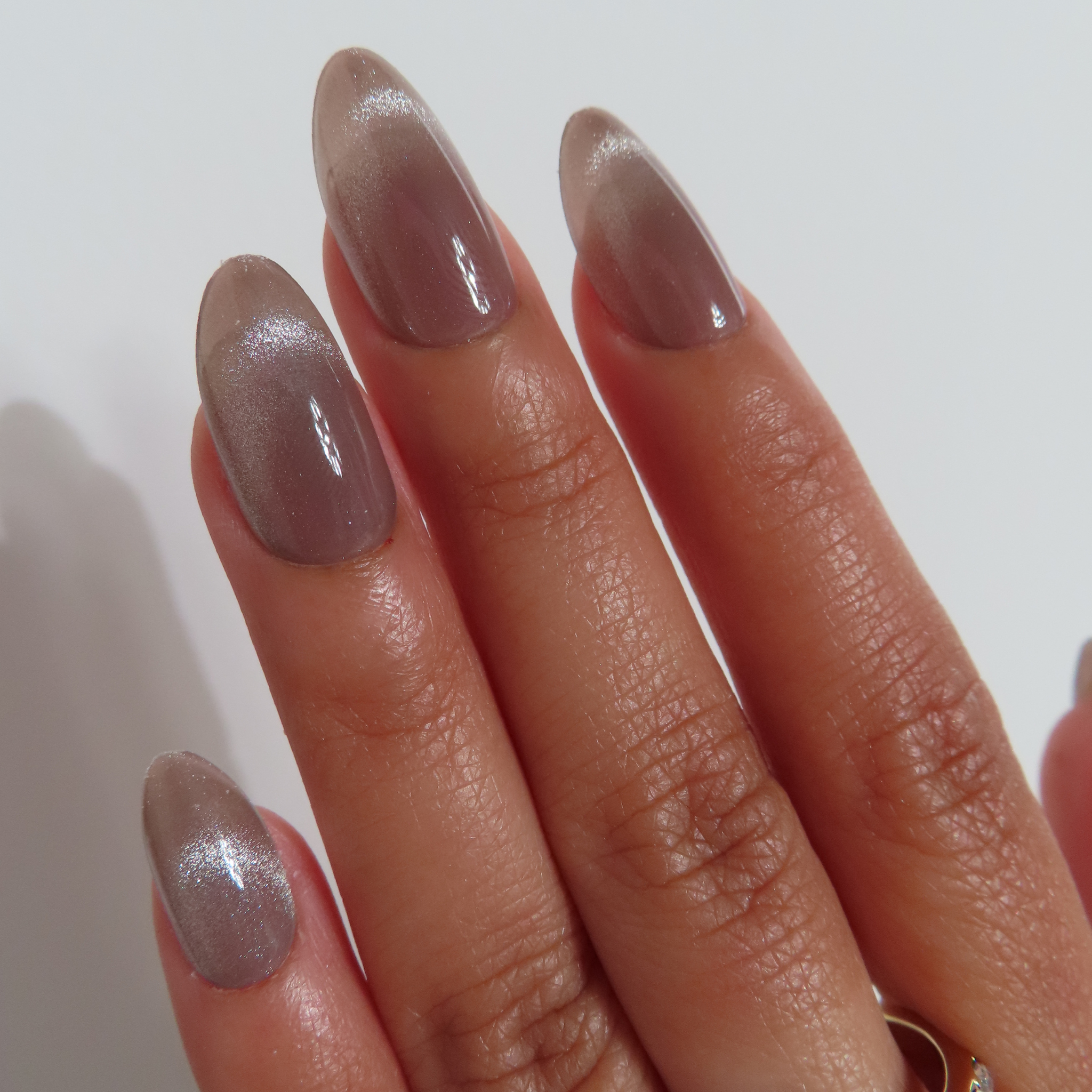Press-On Nails "Cat eye" brown  – Amaia