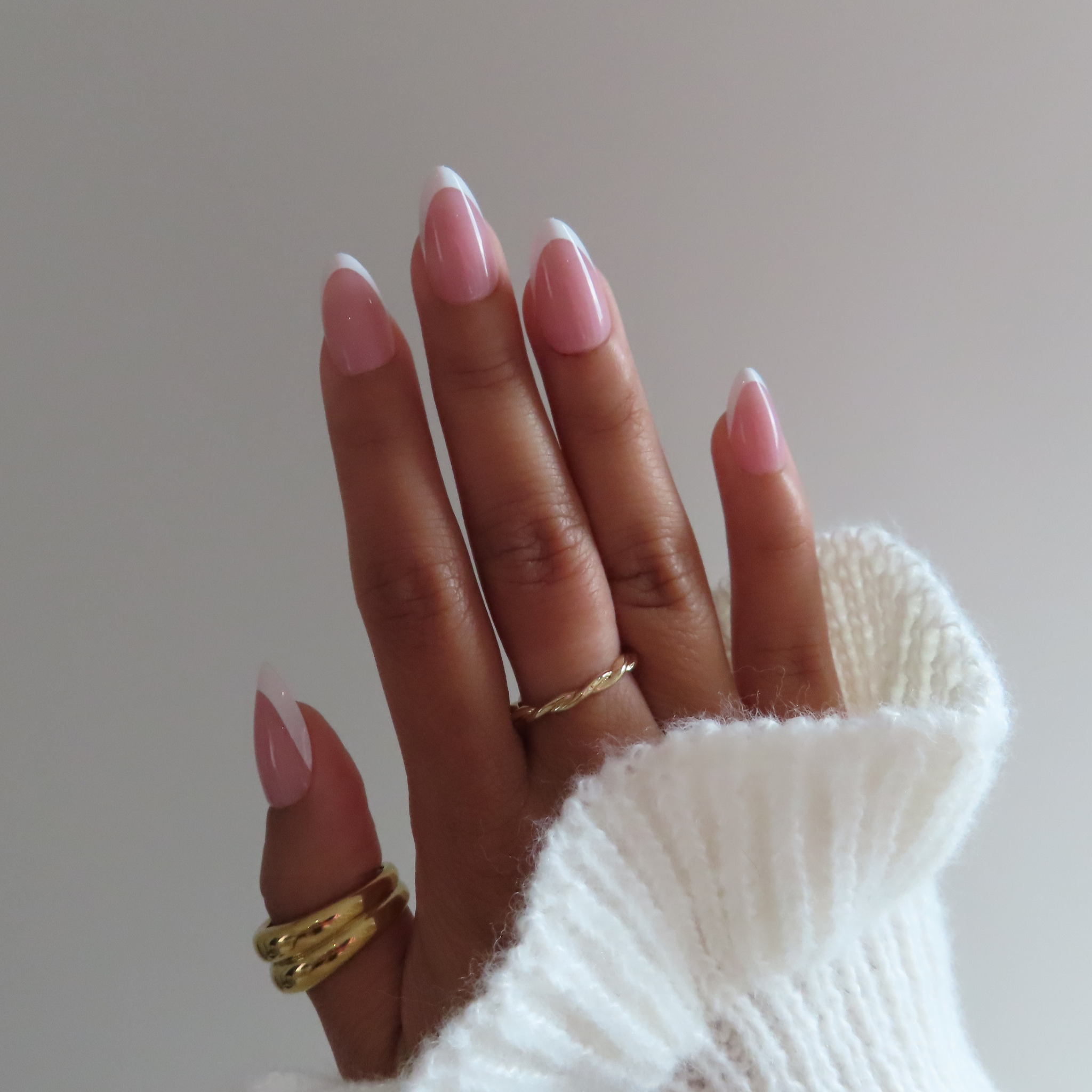 Press-On Nails Gel Effect –La French classique Forme Amande medium