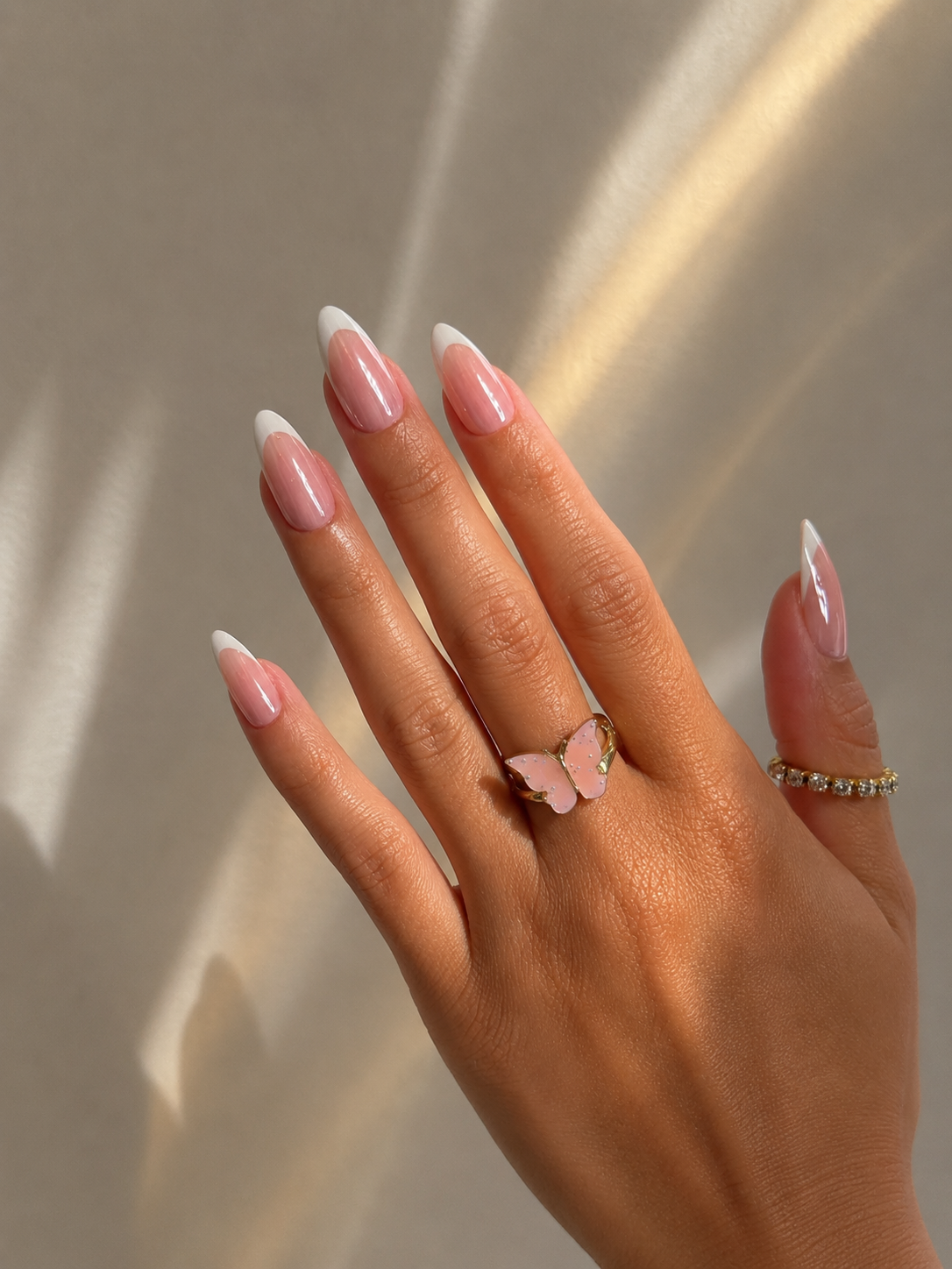 Press-On Nails French Blanche Chromée - Forme Amande