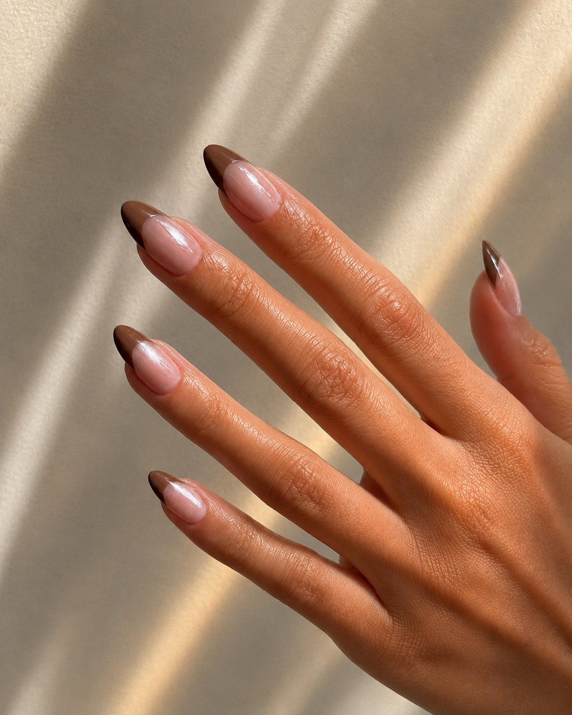 Press-On Nails French Marron Chromé - Collection Glazed