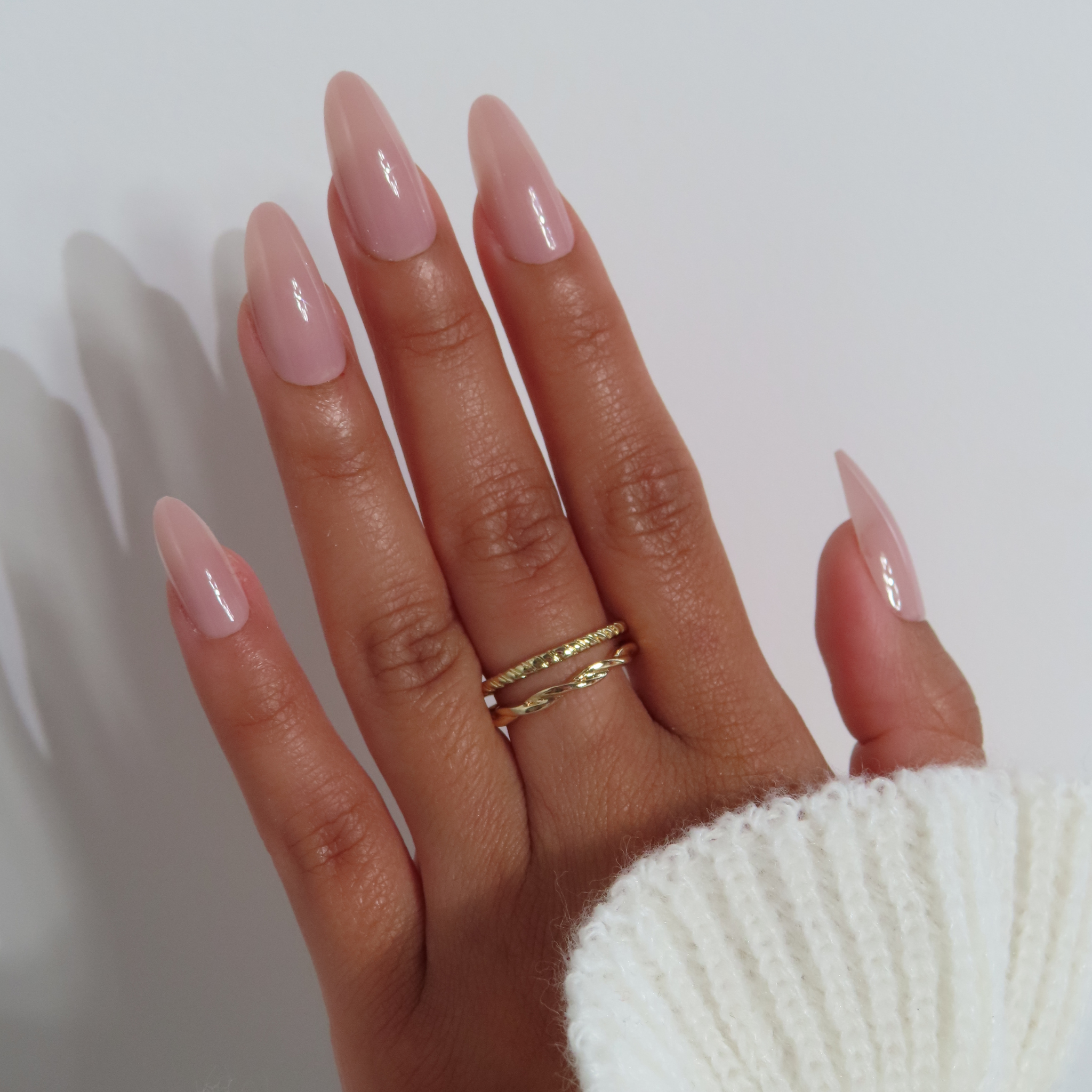 Press-On Nails Gel Effect – Kendall Forme Amande medium